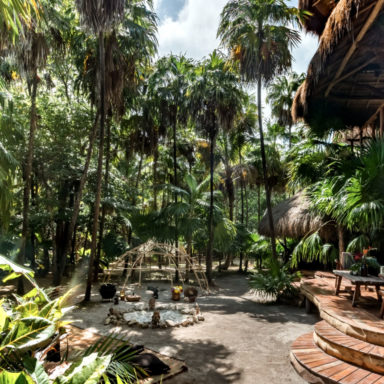 089c50 16ae01932e0e470b819da8d2078094ac mv2 Essence Yoga Retreats